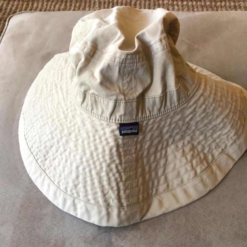 Patagonia Island Sun Hat Wide Brim Tan Womens Gorpcore Outerwear Outdoors Travel